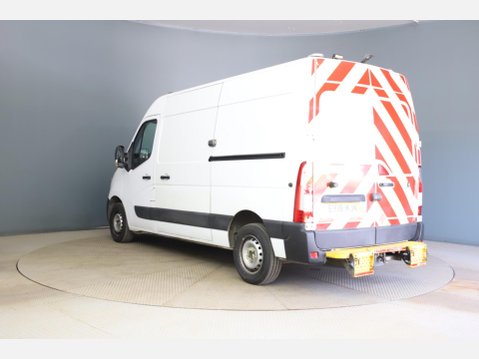 Vauxhall Movano 2.3 CDTi 3500 BiTurbo FWD L2 H2 Euro 6 (s/s) 5dr 2