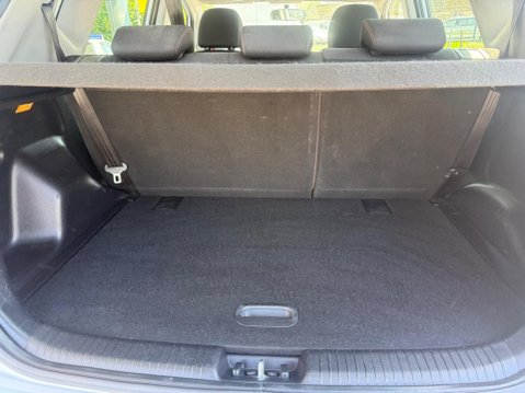 Kia Venga 1.4 EcoDynamics SR7 Euro 5 (s/s) 5dr 33