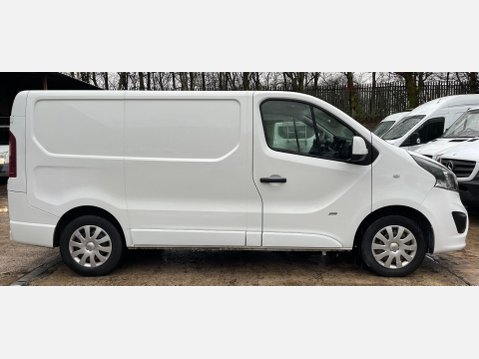 Vauxhall Vivaro 1.6 CDTi 2900 Sportive Panel Van 5dr Diesel Manual L1 H1 Euro 6 (120 ps) 7