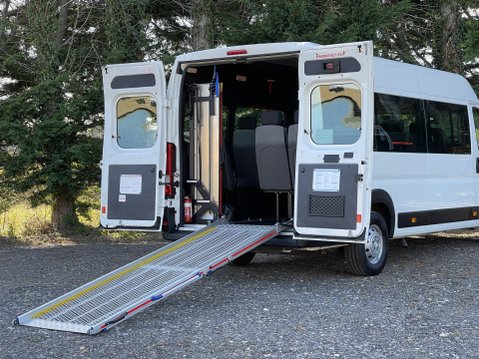 Citroen Relay 40 L4H2 17 SEAT LIGHTWEIGHT NON-D1 MINIBUS with RAMP, SENSORS. Euro 6 3