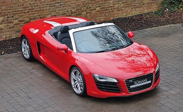 Audi R8 Spyder 4