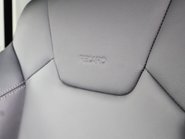 Ineos Grenadier FIELDMASTER EDITION PICK UP VERY RARE PETROL MODEL SEEKER STYLED  17