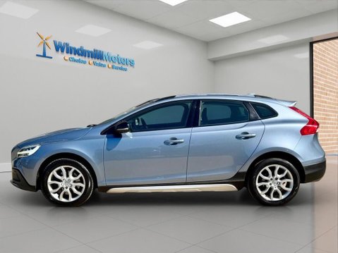Volvo V40 1.5 T3 Pro Auto Euro 6 (s/s) 5dr 7