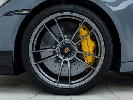 Porsche 911 Turbo S Cabriolet (992) 