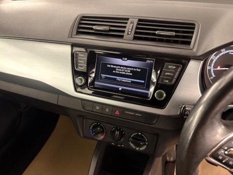 Skoda Fabia 1.0 Colour Edition Euro 6 (s/s) 5dr 15