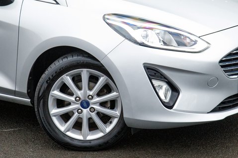 Ford Fiesta TITANIUM 11