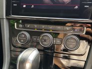 Volkswagen Golf 2.0 Golf GTi TSi Semi-Auto 5dr 32