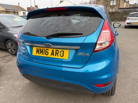 Ford Fiesta TITANIUM 14