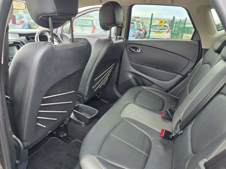 Renault Captur 1.5 dCi ENERGY Signature Nav Auto Euro 6 (s/s) 5dr 25