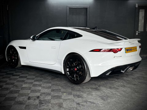 Jaguar F-Type 2.0 F-Type I4 R-Dynamic Auto 3dr 33