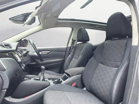 Nissan Qashqai 1.2 DIG-T n-tec+ 2WD Euro 6 (s/s) 5dr 12