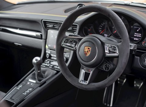 Porsche 911 (991.2) Carrera T 11