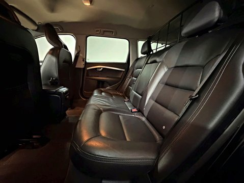 Volvo XC70 D5 SE LUX AWD GEARTRONIC 24