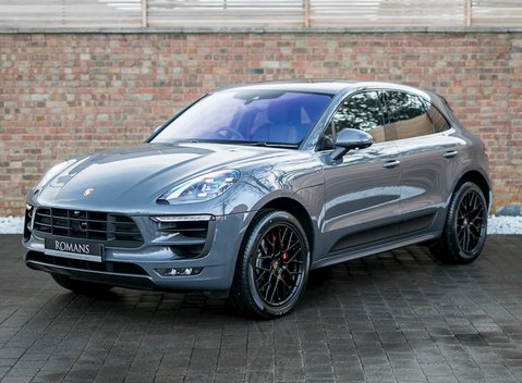 Porsche Macan GTS 2