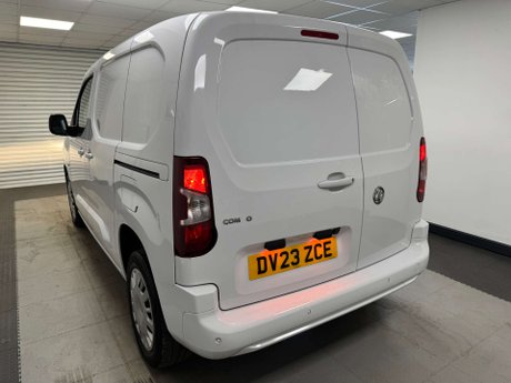 Vauxhall Combo 1.5 Combo 2300 Professional Turbo D S/S 24