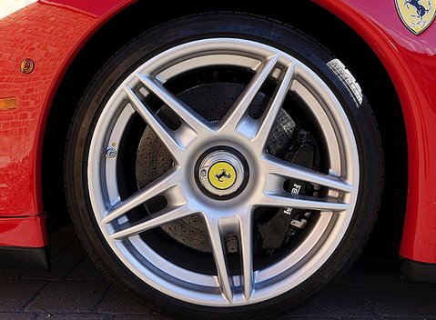Ferrari Enzo 10