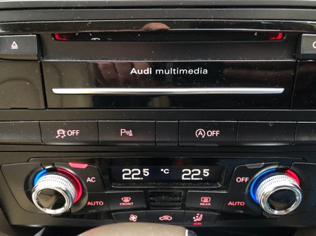 Audi A4 2.0 TDI SE TECHNIK Saloon Automatic 1 private owner with FSH 22