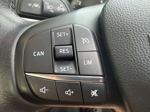 Ford Focus 1.5 Focus Zetec TDCI 5dr 37