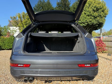 Audi Q3 2.0 TDI S line Plus S Tronic quattro Euro 6 (s/s) 5dr 25