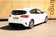 Ford Focus ST-LINE 2