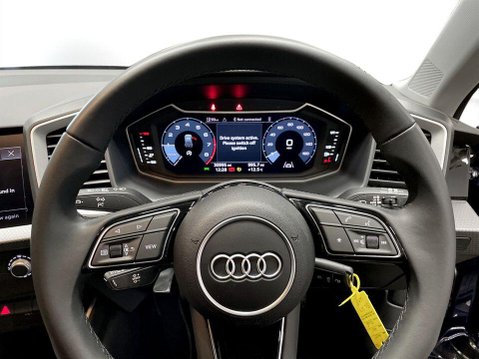 Audi A1 1.0 TFSI 25 Sport Sportback 5dr Petrol Manual Euro 6 (s/s) (95 ps) Air Con 13