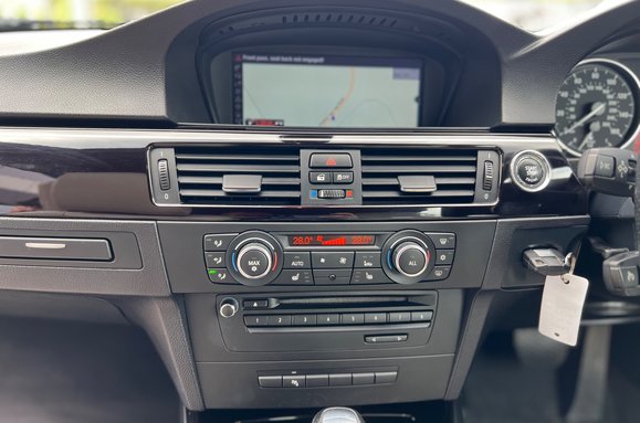 BMW 3 Series 330D M SPORT AUTO 39