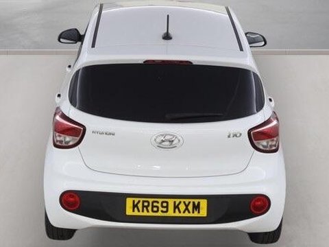 Hyundai i10 1.0 Play Euro 6 5dr 7