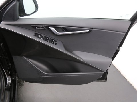 Kia Niro 64.8kWh 4 Auto 5dr 20