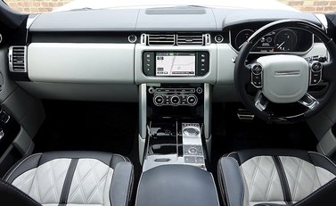 Land Rover Range Rover 4.4 SDV8 Vogue SE Overfinch 11