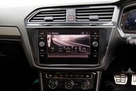 Volkswagen Tiguan SEL TSI 4MOTION DSG 27