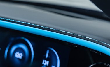 Rolls-Royce Cullinan Series II Black Badge 32