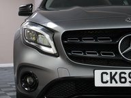 Mercedes-Benz GLA GLA 180 URBAN EDITION 24
