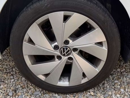Volkswagen Golf 2.0 TDI Style Hatchback 5dr Diesel DSG Euro 6 (s/s) (150 ps) 48
