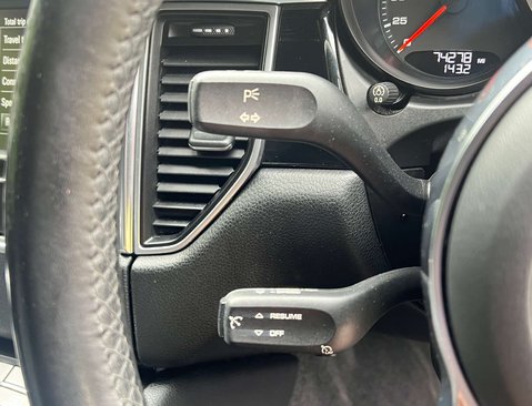 Porsche Macan 3.0 Macan S Semi-Auto 4WD 5dr 24