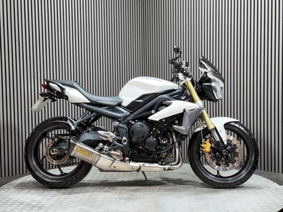 Triumph Street Triple 2013 ONLY 19K, QUICKSHIFTER, ARROW PIPE, NEW MOT