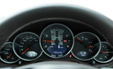 Porsche 911 (997) Sport Classic 11
