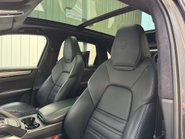 Porsche Cayenne 4.0 Cayenne T S E-Hybrid Auto 4WD 5dr 49