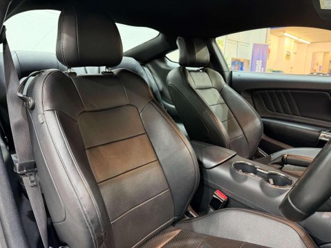 Ford Mustang 5.0 V8 GT Fastback 2dr Petrol SelShift Euro 6 (416 bhp) 25