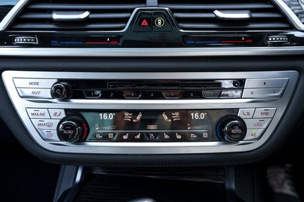 BMW 7 Series 745LE XDRIVE M SPORT PHEV 22