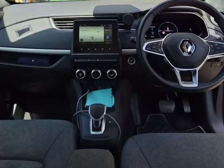 Renault Zoe R135 EV50 52kWh Iconic Hatchback 5dr Electric Auto (Rapid Charge) (134 bhp) 7