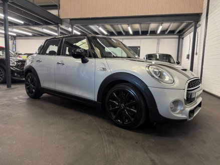 Mini Hatch 2.0 Cooper SD 5dr