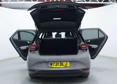 Volkswagen ID.3 Pro Performance 58kWh Business Hatchback 5dr Electric Auto (204 ps) 64
