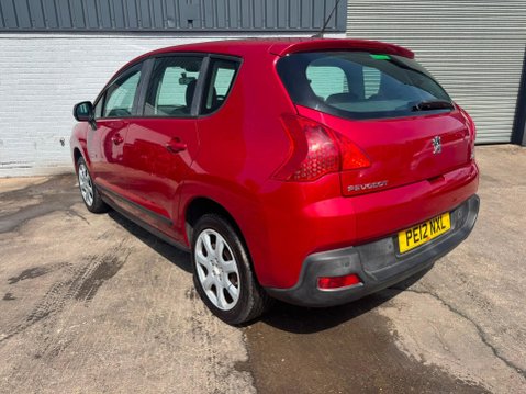 Peugeot 3008 1.6 HDi Active Euro 5 5dr 4