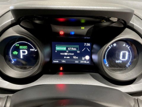 Toyota Yaris 1.5 VVT-h Design Hatchback 5dr Petrol Hybrid E-CVT Euro 6 (s/s) (116 ps) 14