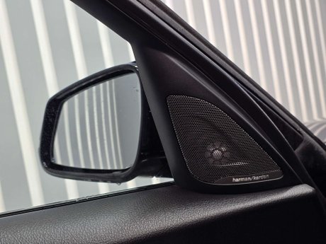 BMW 1 Series 3.0 M140i Shadow Edition Hatchback 5dr Petrol Auto Euro 6 (s/s) (340 ps) 10