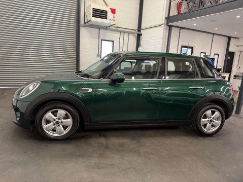Mini Hatch 1.5 Cooper Auto 5dr 8