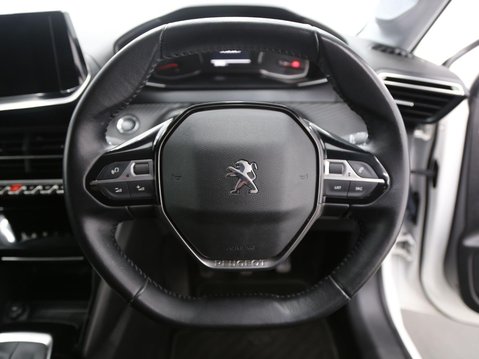 Peugeot 208 1.2 PureTech Allure Euro 6 (s/s) 5dr 10