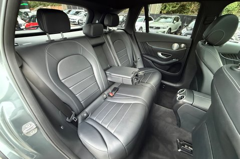 Mercedes-Benz GLC GLC 350 D 4MATIC AMG LINE PREMIUM PLUS -360 CAMERAS -FULL M/B SERVICE HIST 34