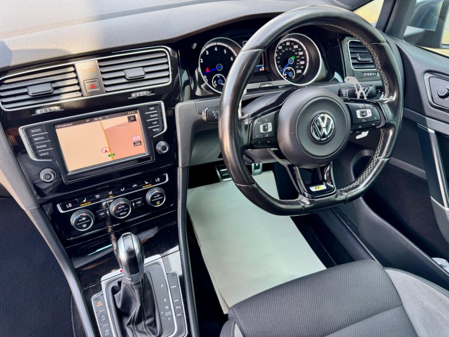 2016 Volkswagen Golf — image 17