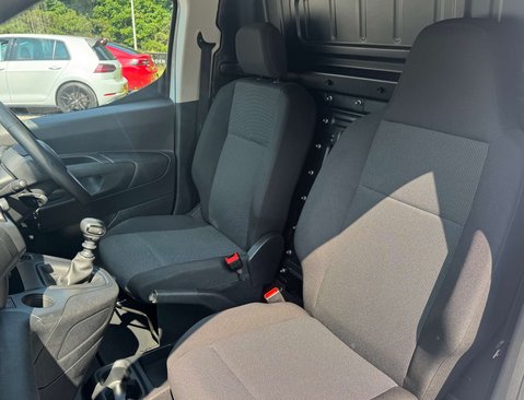 Citroen Berlingo 1.5 Berlingo 650 Enterprise Edition BlueHDi 41